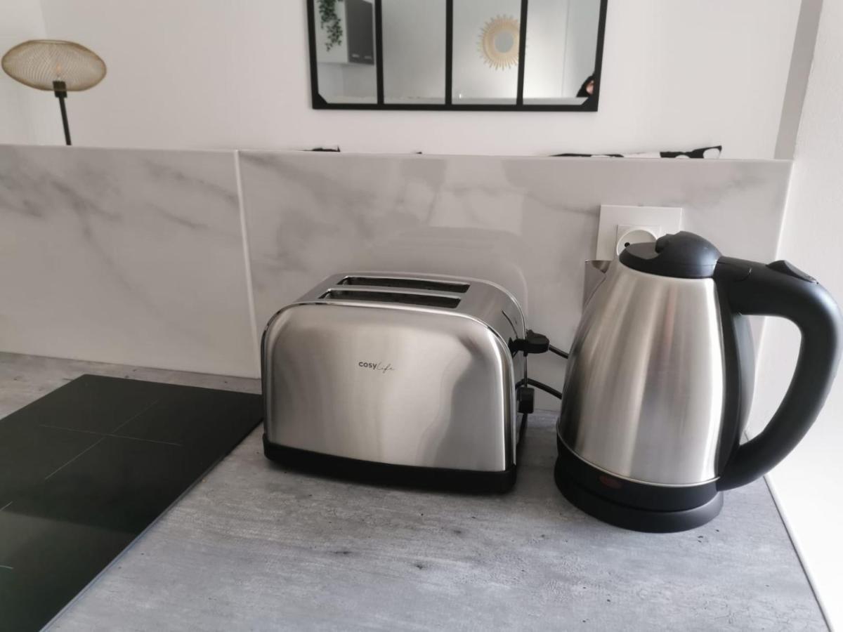 Studio Cosy Et Renove A 2 Pas Gare Reims Centre - Rue Lägenhet Exteriör bild